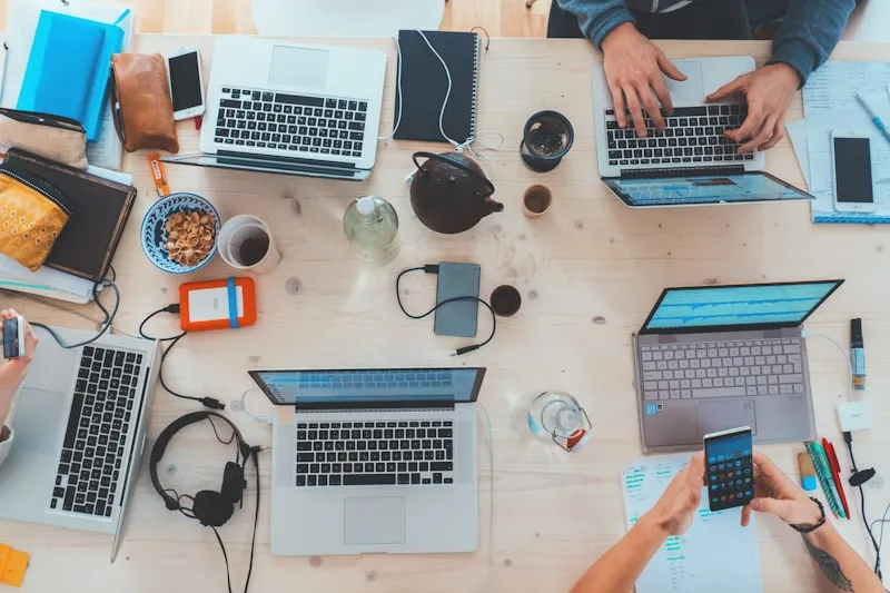 Como Contratos de Vesting Ajudam Startups e Empresas a Reter Talentos Estratégicos