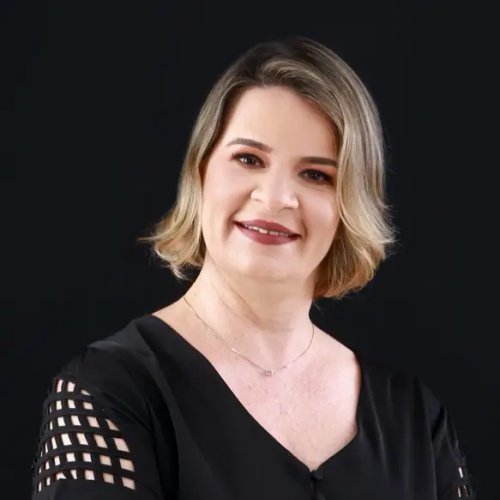 Fabíola Alvares Barbosa de Mélo